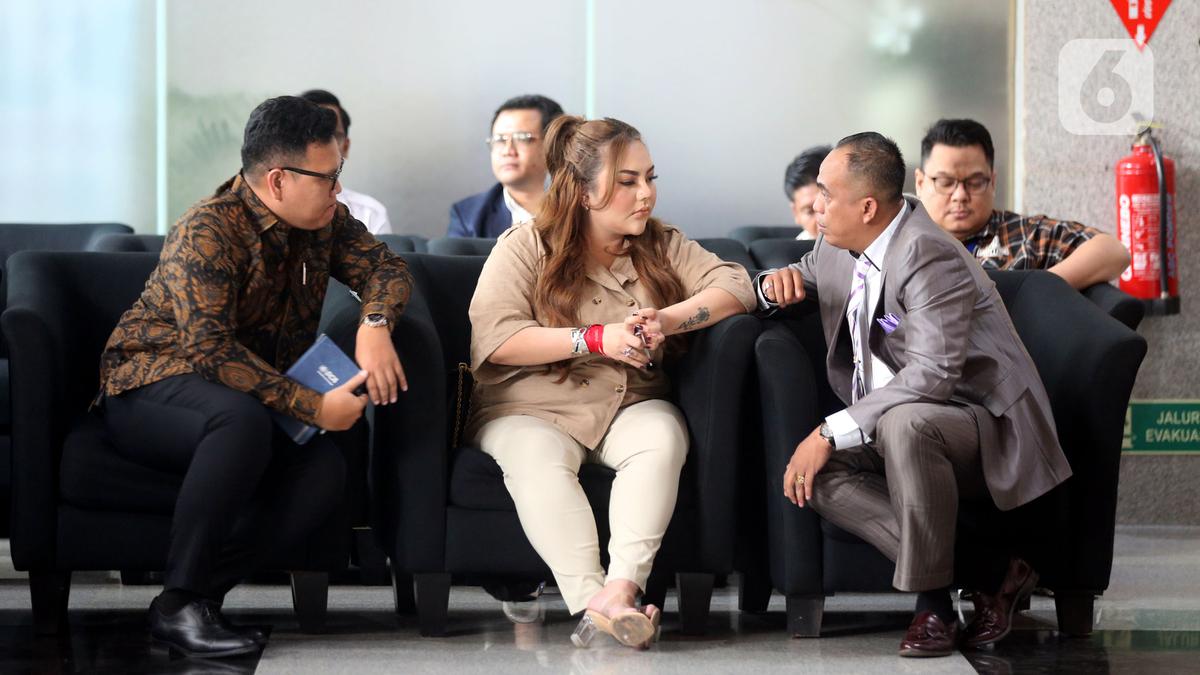 Kubu Lisa Mariana Siap Lawan Ridwan Kamil di Kasus Pencemaran Nama Baik: Kami Tak Pernah Ngemis Damai