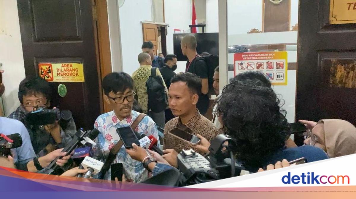 Tak Ada Tempat Bagi Aktivis