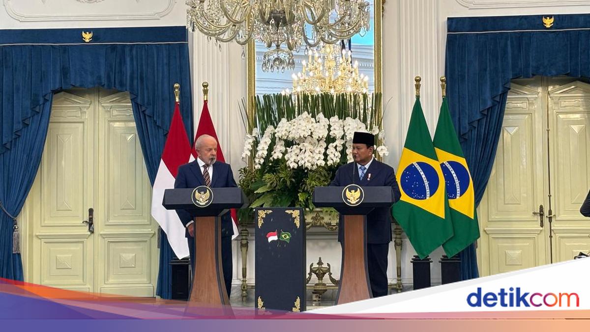 Momen Hangat Prabowo dan Presiden Lula Potong Kue Rayakan Ultah Bareng