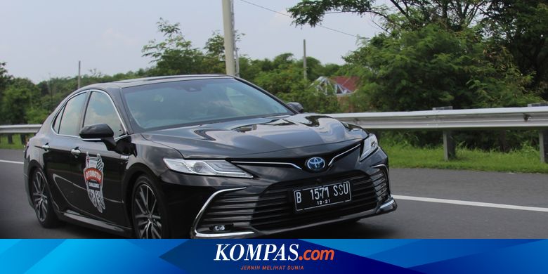 Mobil Hybrid vs Konvensional: Apakah Perawatan Transmisinya Sama?