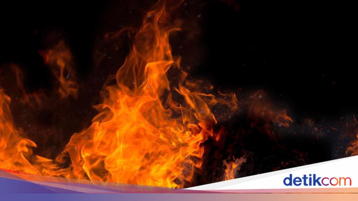 20 Rumah Terbakar di Benhil Jakpus, 150 Warga Mengungsi
