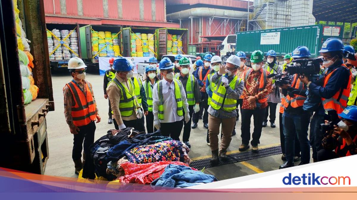 Mendag Bakar-bakar Baju Impor Rp 112 Miliar