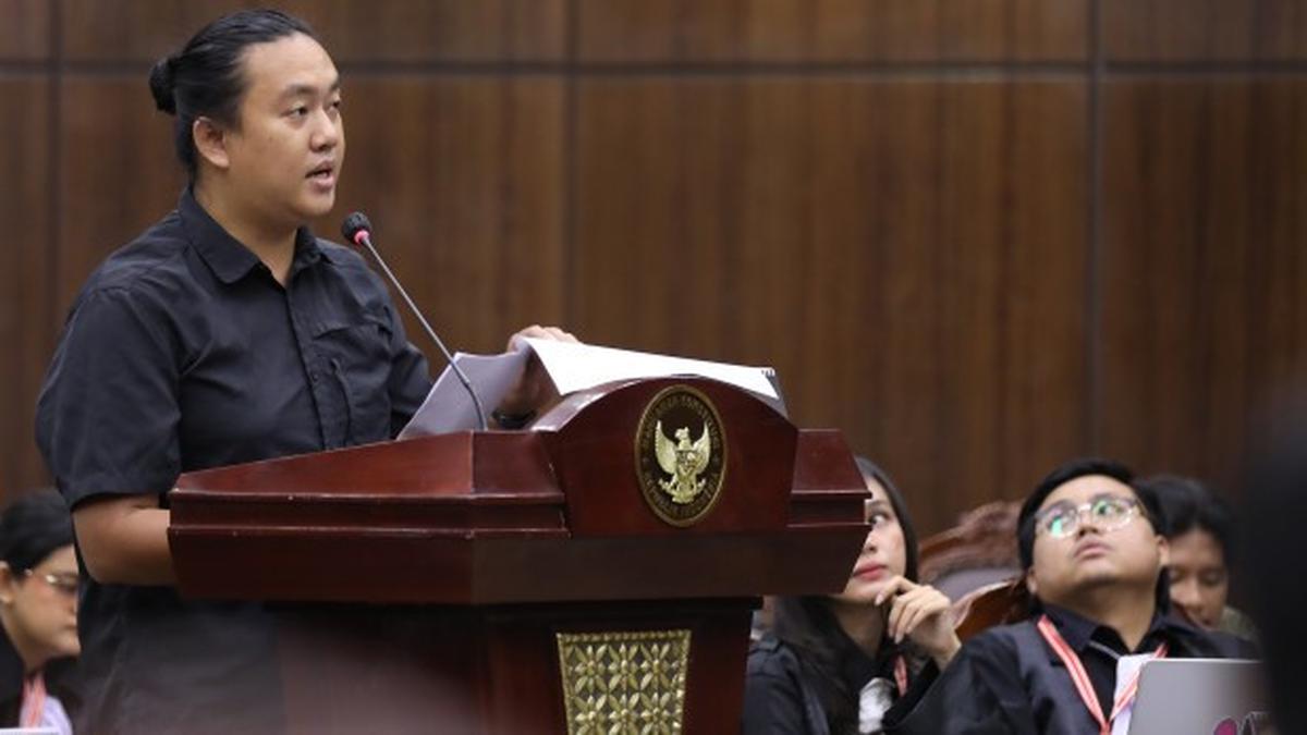 Dinding Bola Mata Bocor, Cangkok Kulit