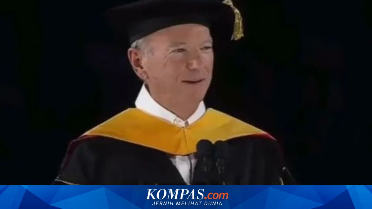 Mantan CEO Google Disoraki Mahasiswa saat Pidato Wisuda Singgung AI
